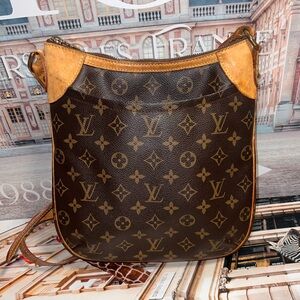 Louis Vuitton Monogram Odeon PM
